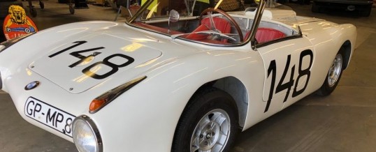 BMW RS 700 – The ultimate racing legend